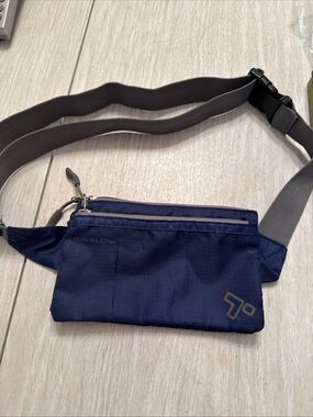 Travelon 6 Pocket Ripstop Waist Pack Navy